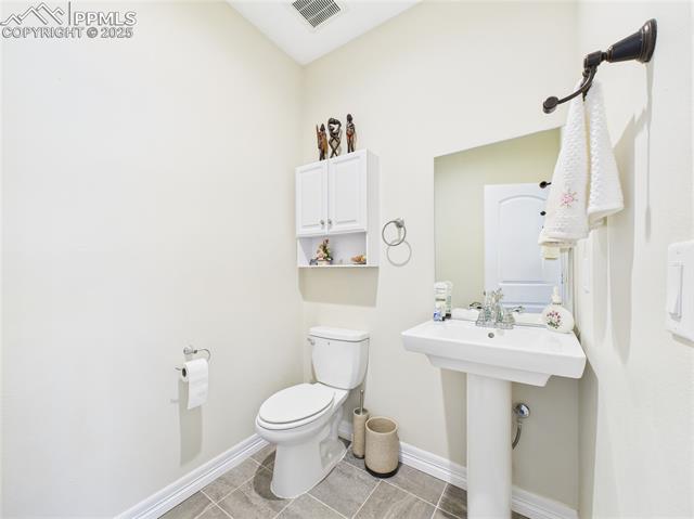 557 S Archdale Drive