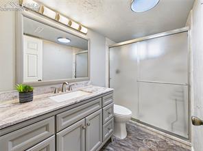 2210 Greenwich Circle