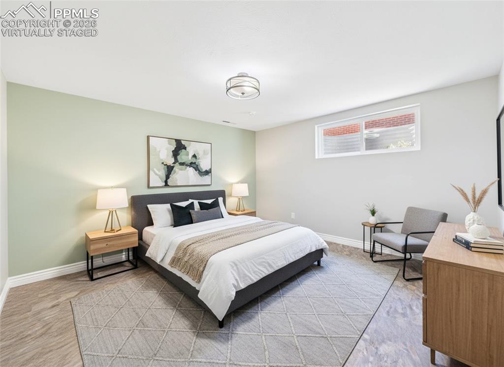 2210 Greenwich Circle