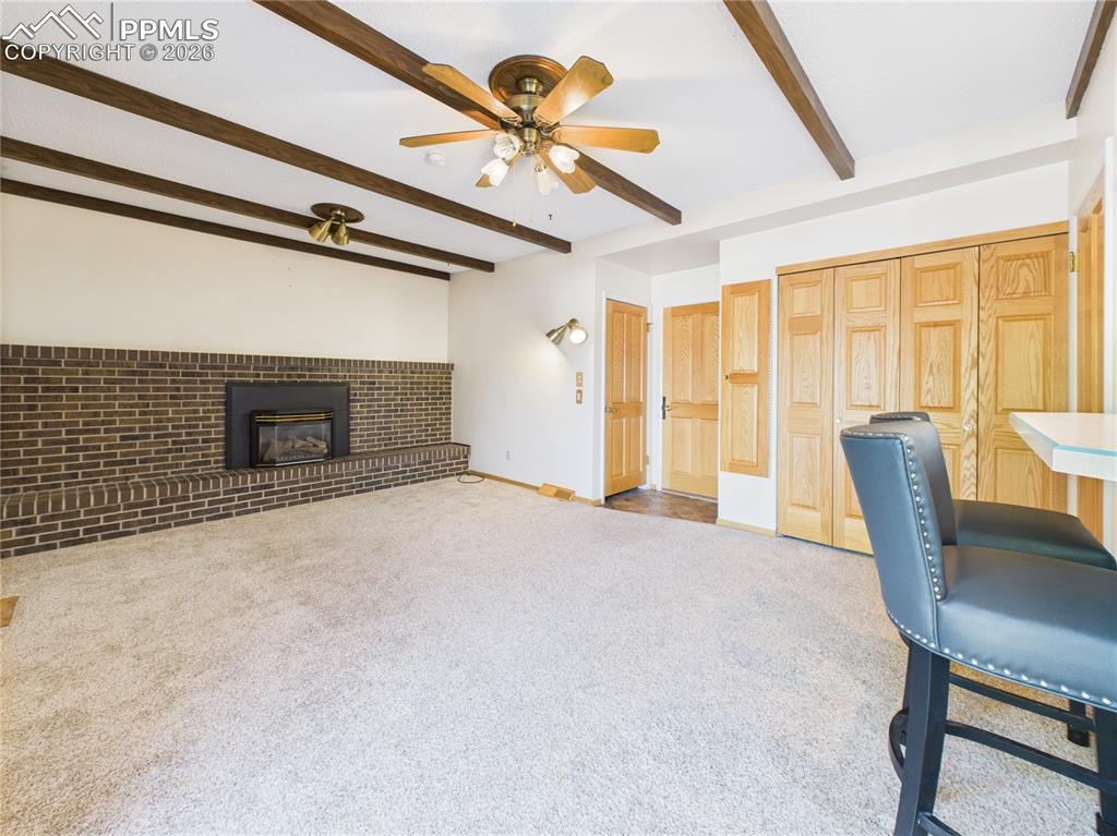 2210 Greenwich Circle