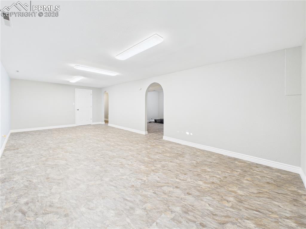 2210 Greenwich Circle
