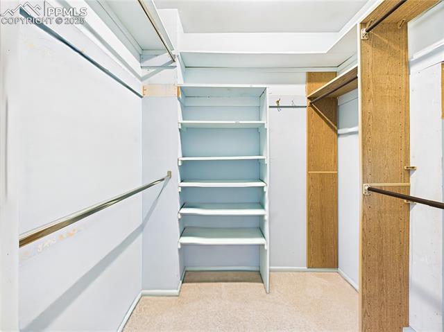 2210 Greenwich Circle