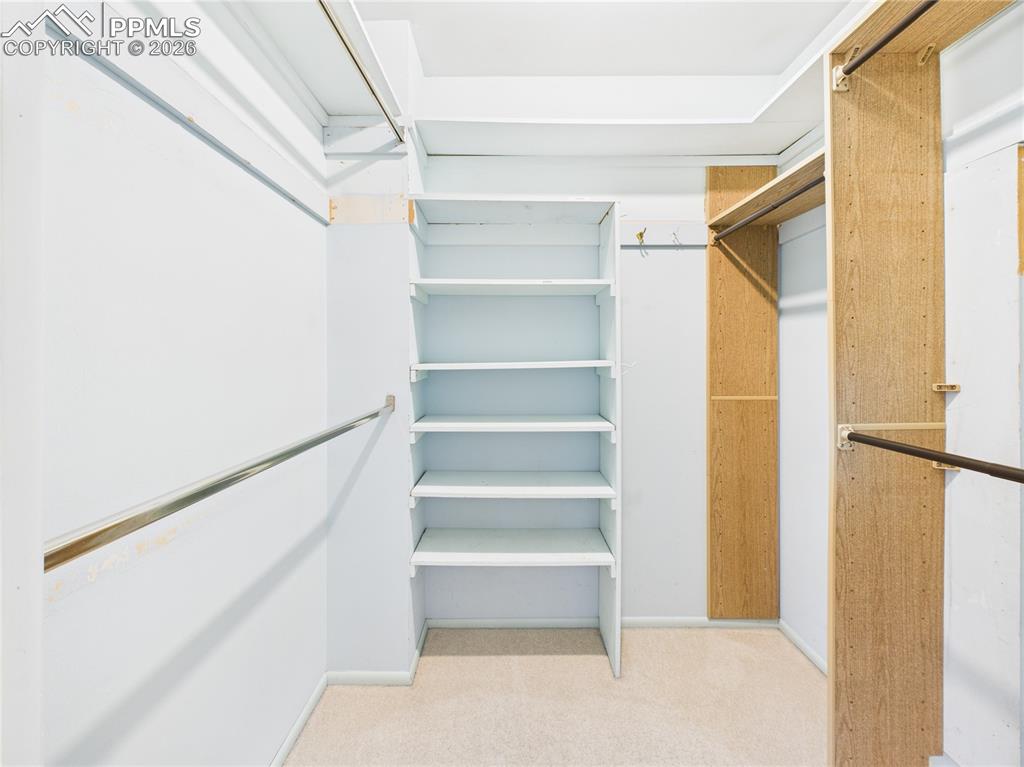 2210 Greenwich Circle