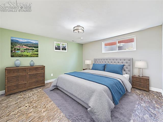 2210 Greenwich Circle