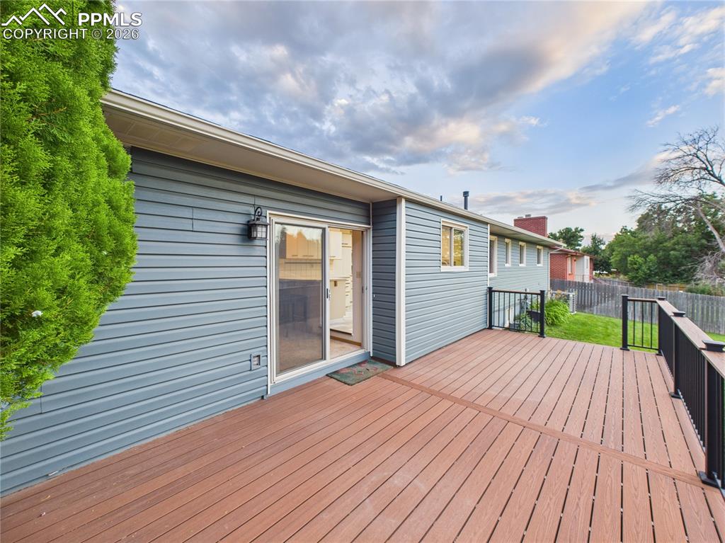 2210 Greenwich Circle