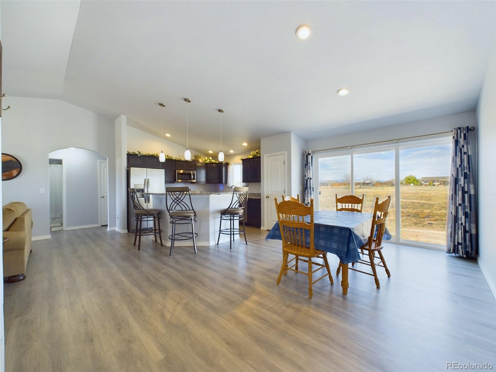 1021 W Calle Del Ciervo