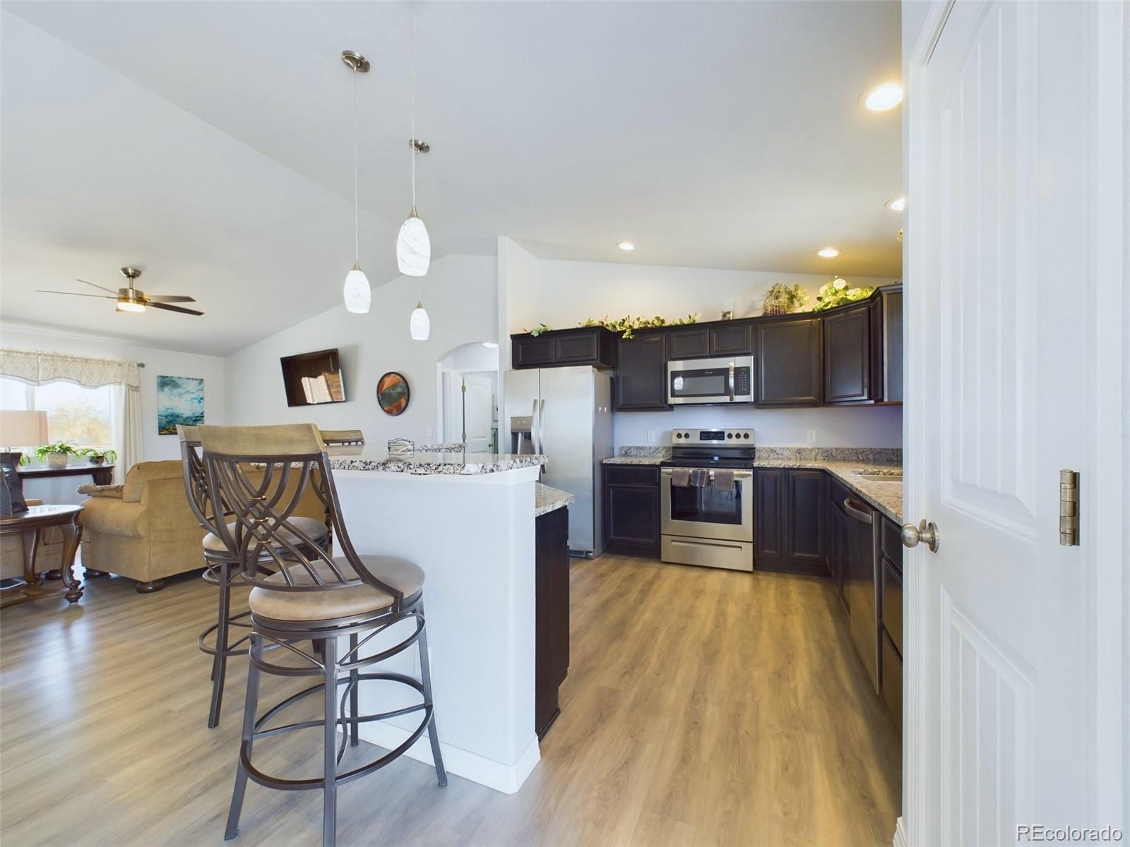 1021 W Calle Del Ciervo