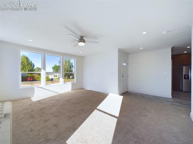 250 E Rolling Hills Drive