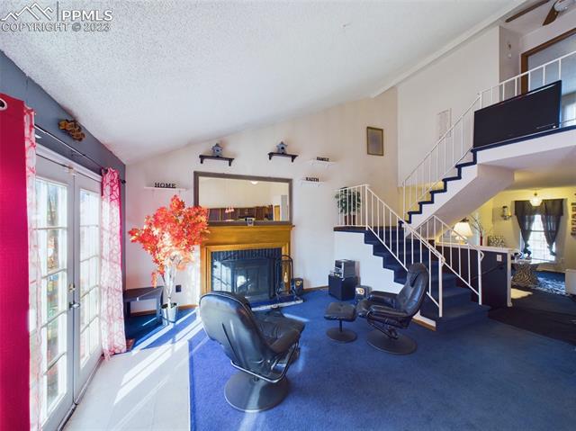 2335 Clarendon Drive