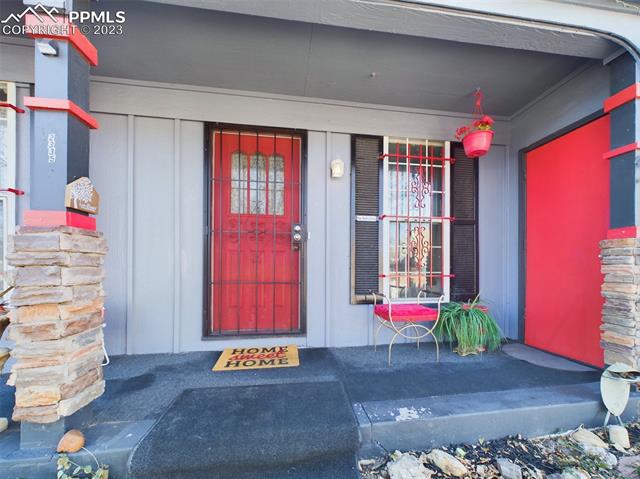 2335 Clarendon Drive