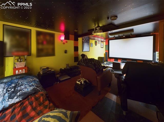 2335 Clarendon Drive