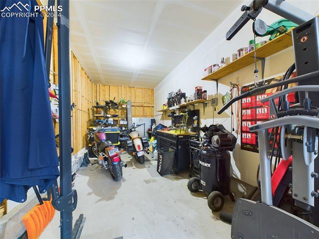 8349 Hardwood Circle