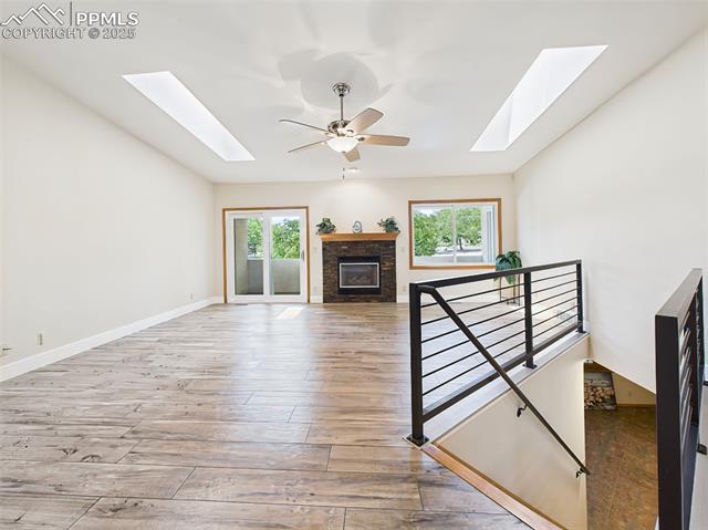 8 Luxury Lane