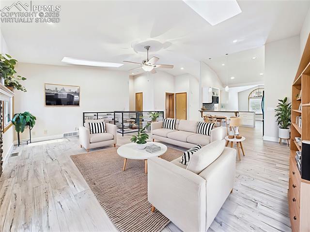 8 Luxury Lane