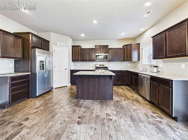 10797 Hidden Prairie Parkway