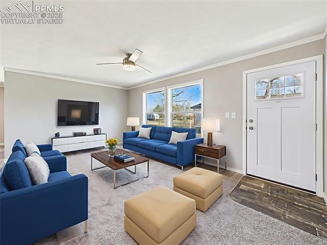 362 E Stewart Drive