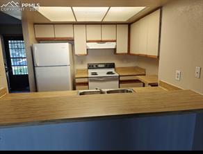 2462 Lexington Village Lane