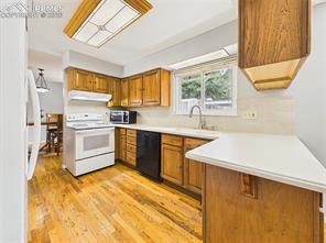 6417 Dewsbury Drive