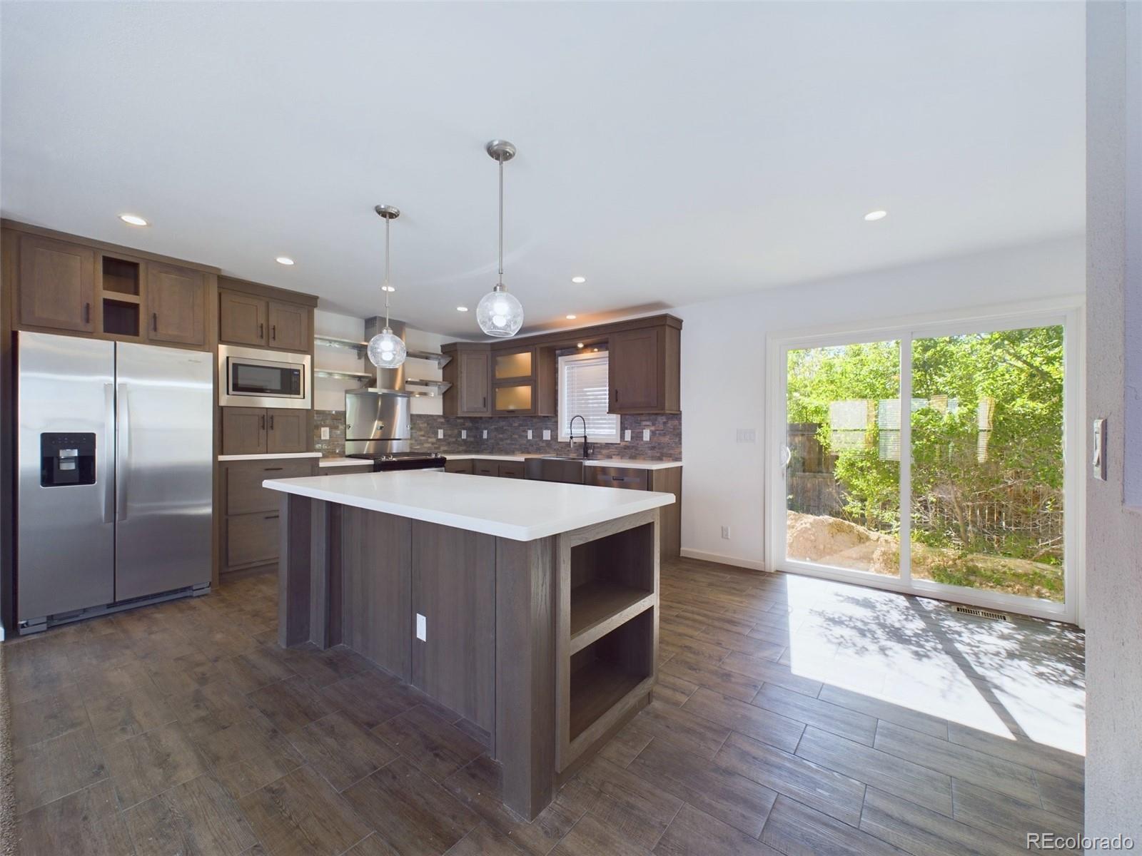 3024 Ridgeview Place