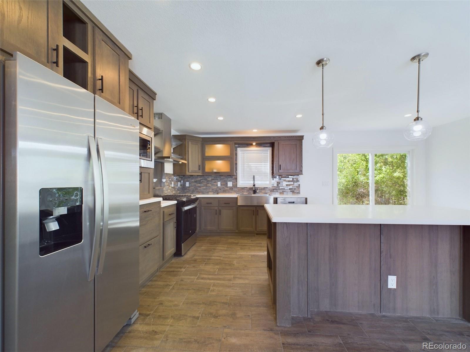 3024 Ridgeview Place