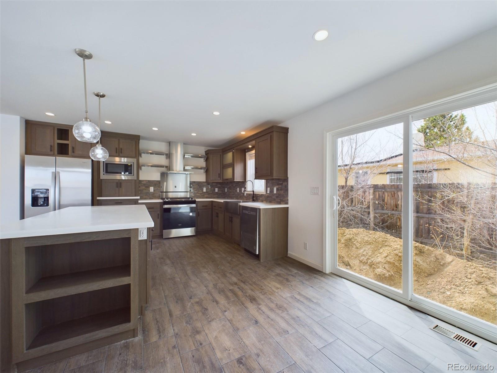 3024 Ridgeview Place