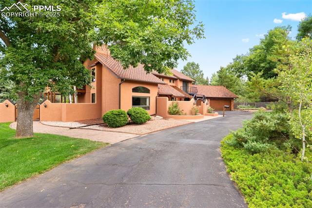 19 Sequoyah Road