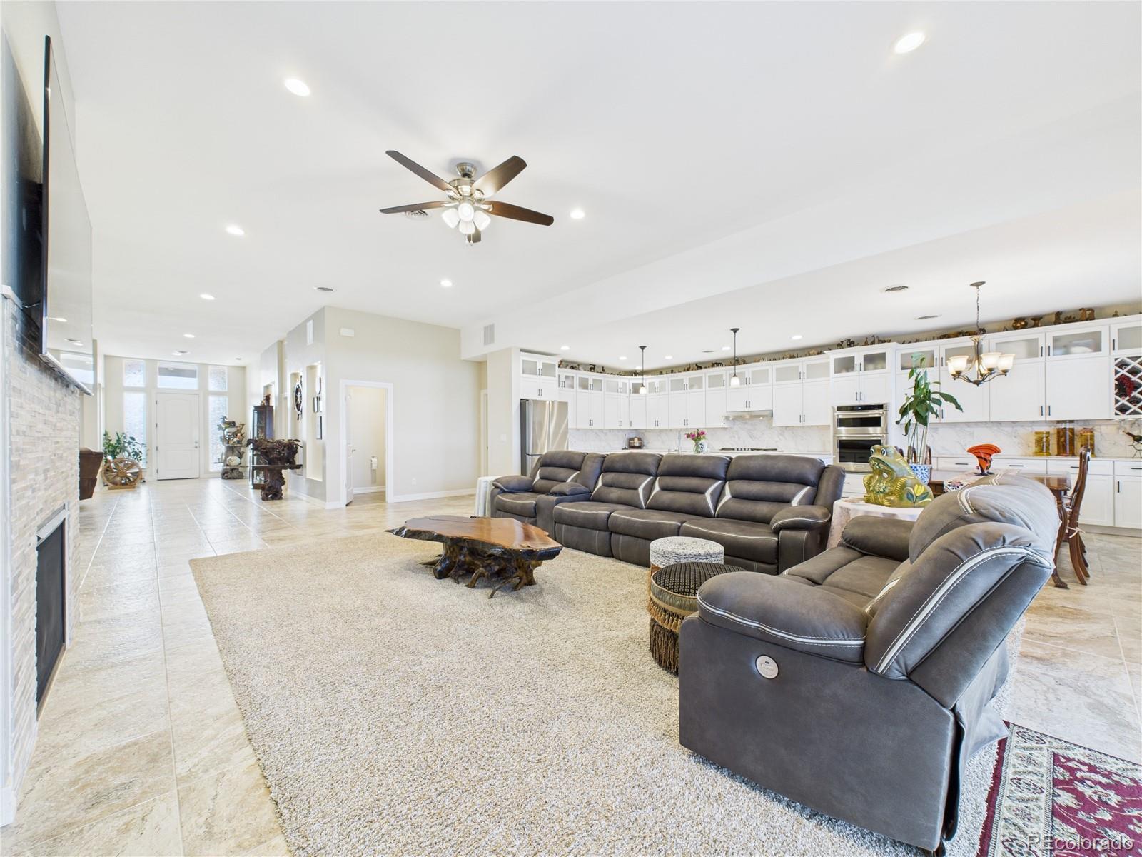 557 S Archdale Drive