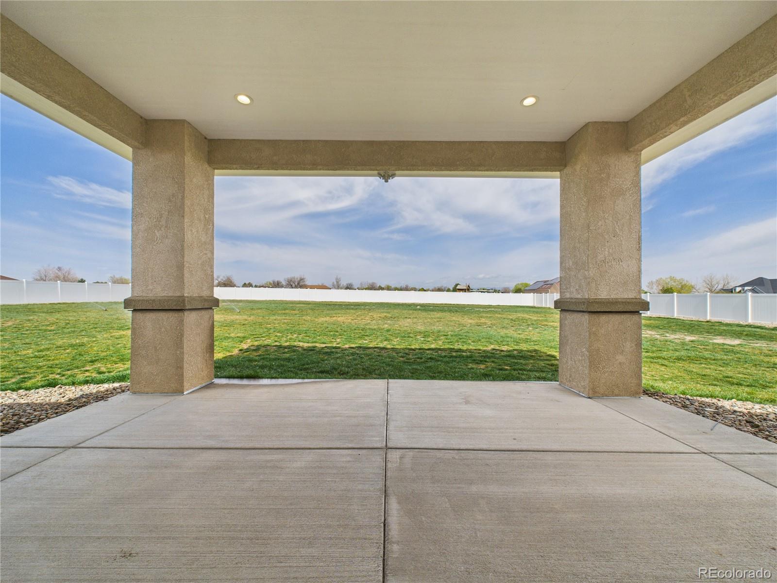 557 S Archdale Drive