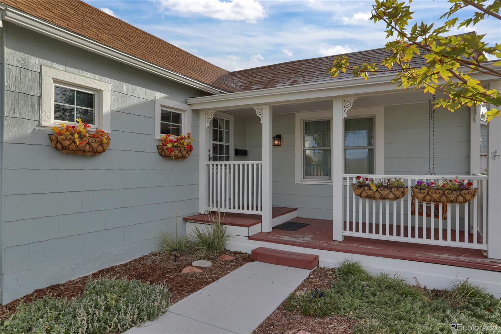 2519 N Cascade Avenue