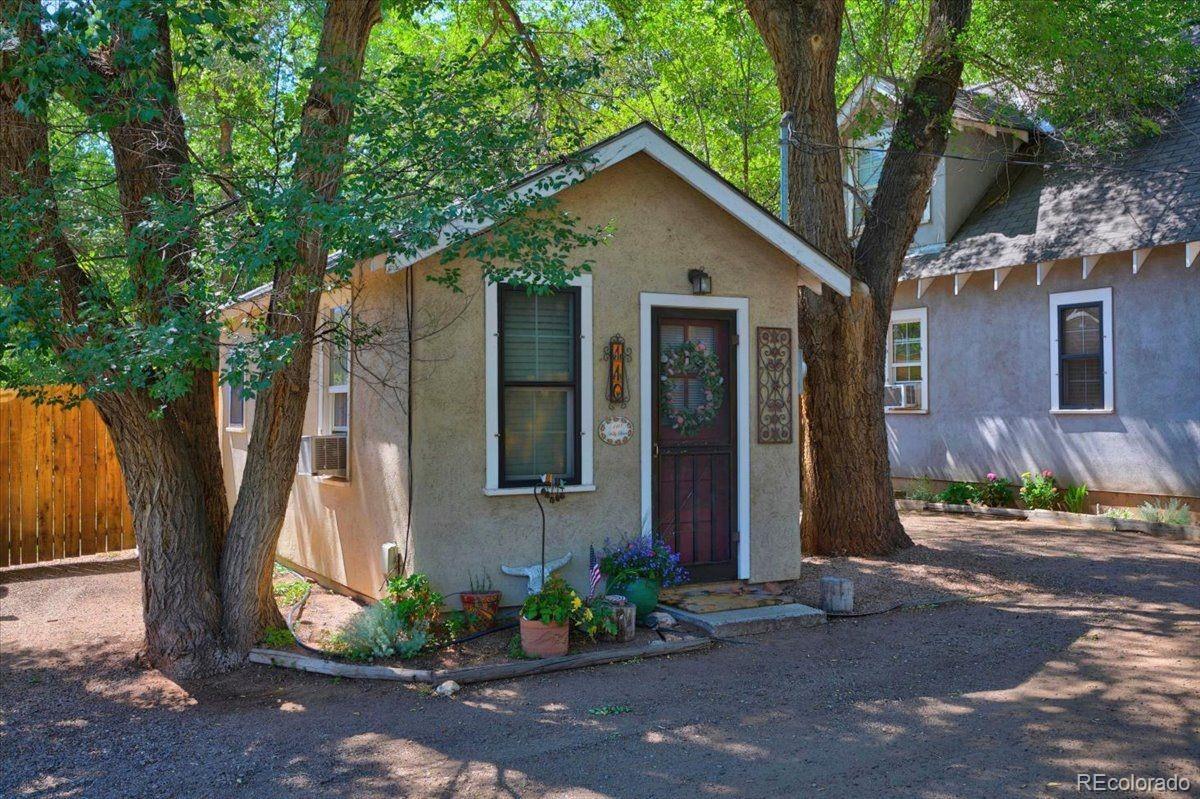 102 Holly Street