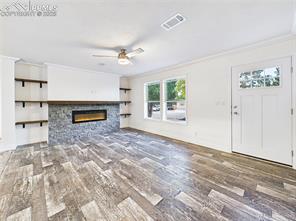 290 E Kipling Drive