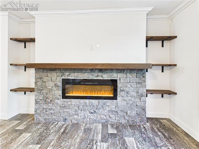 290 E Kipling Drive