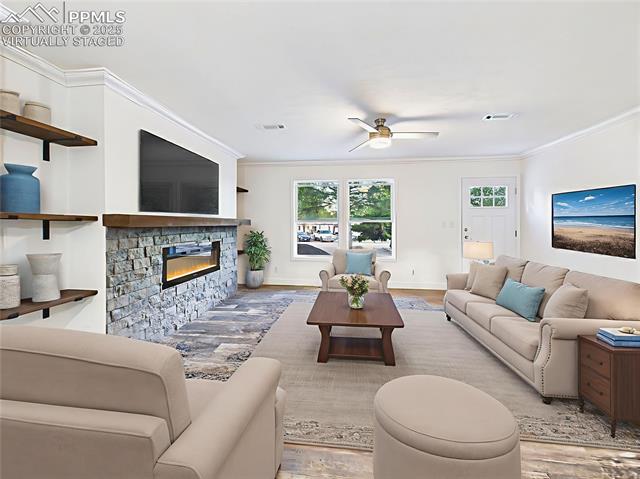 290 E Kipling Drive