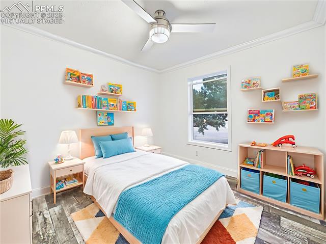 290 E Kipling Drive