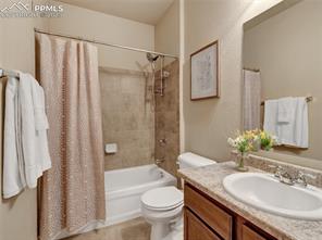 7588 Cat Tail Creek Drive