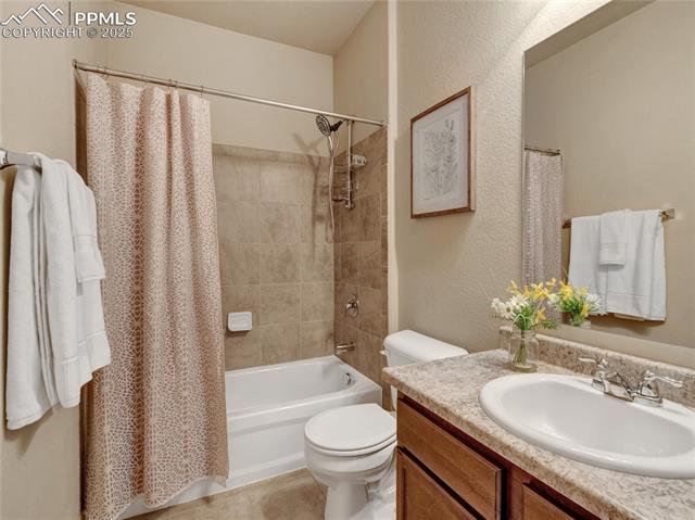 7588 Cat Tail Creek Drive
