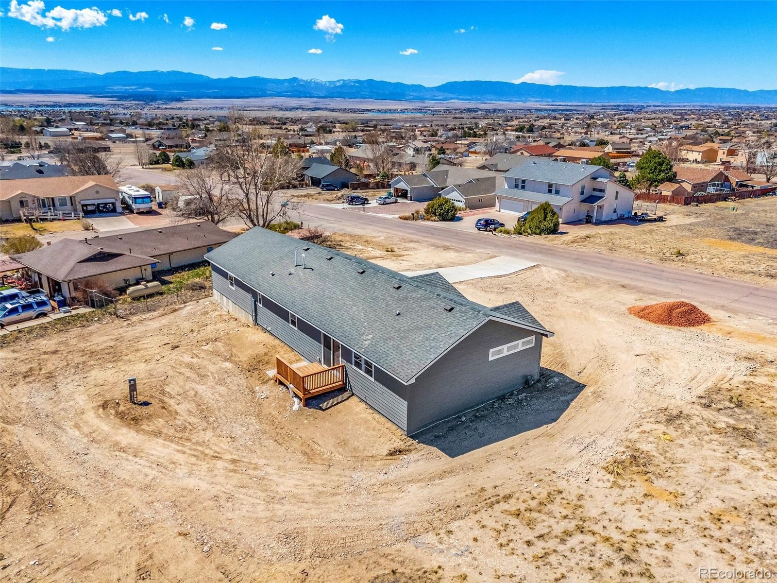 964 S Greenway Avenue