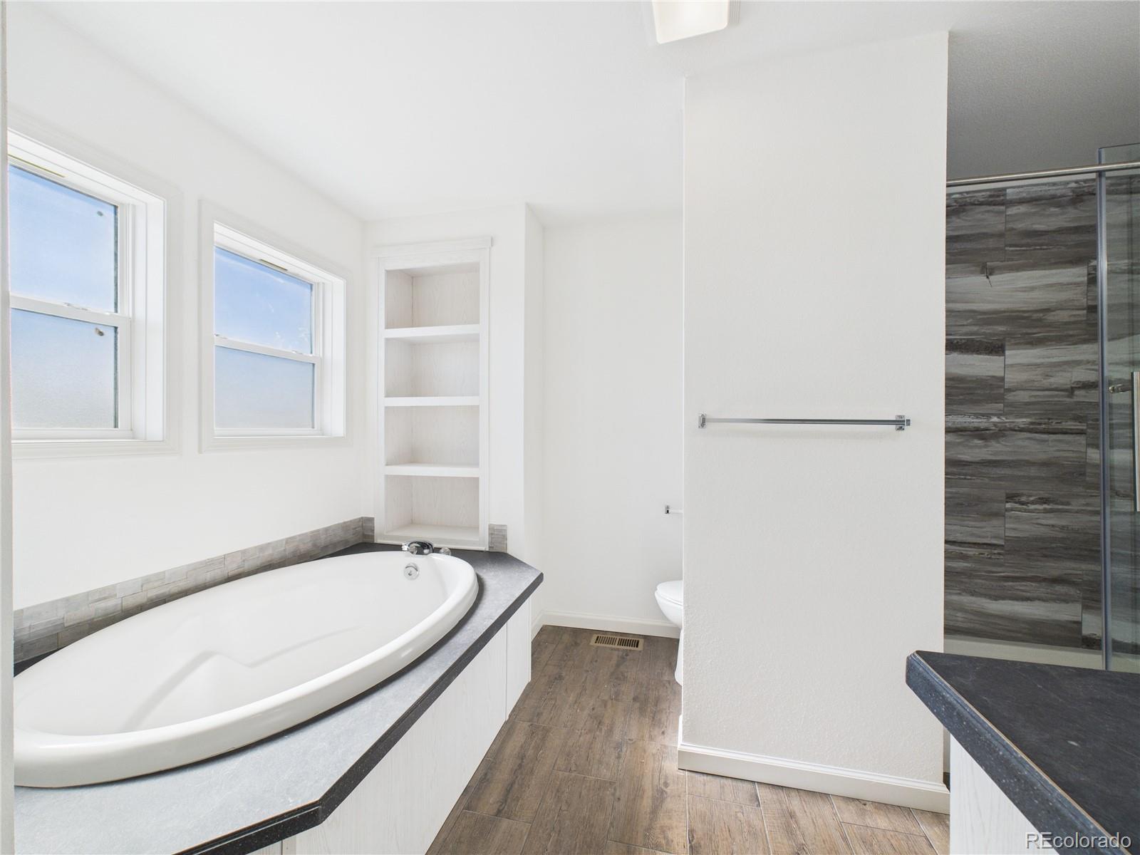 964 S Greenway Avenue