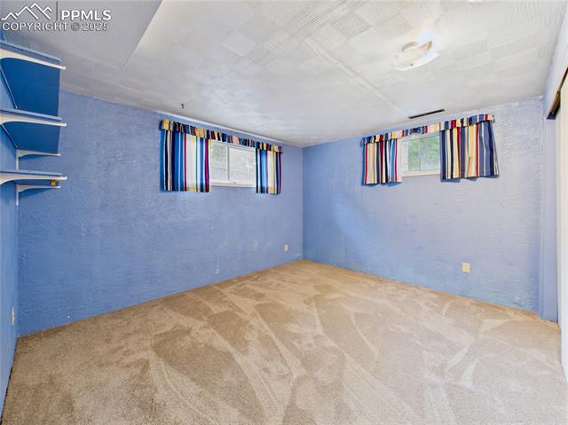 2206 Greenwich Circle