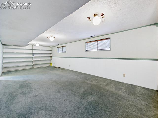 2206 Greenwich Circle