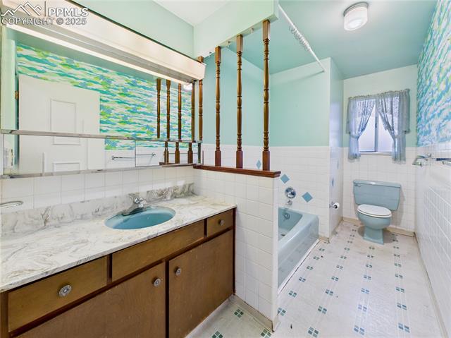 2206 Greenwich Circle