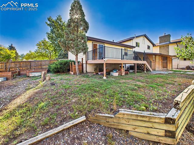 5040 Escapardo Way