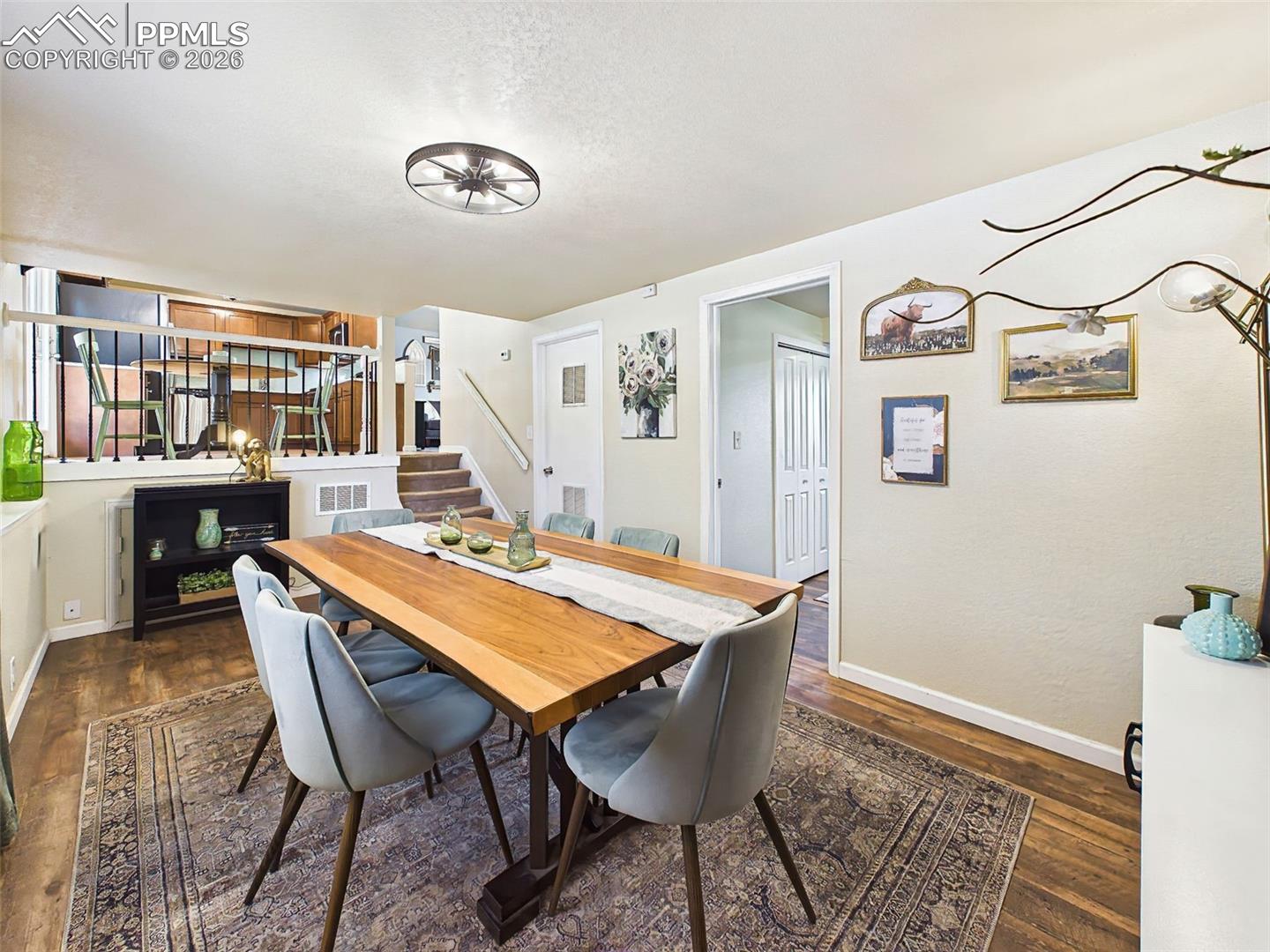 4311 S Delighted Circle