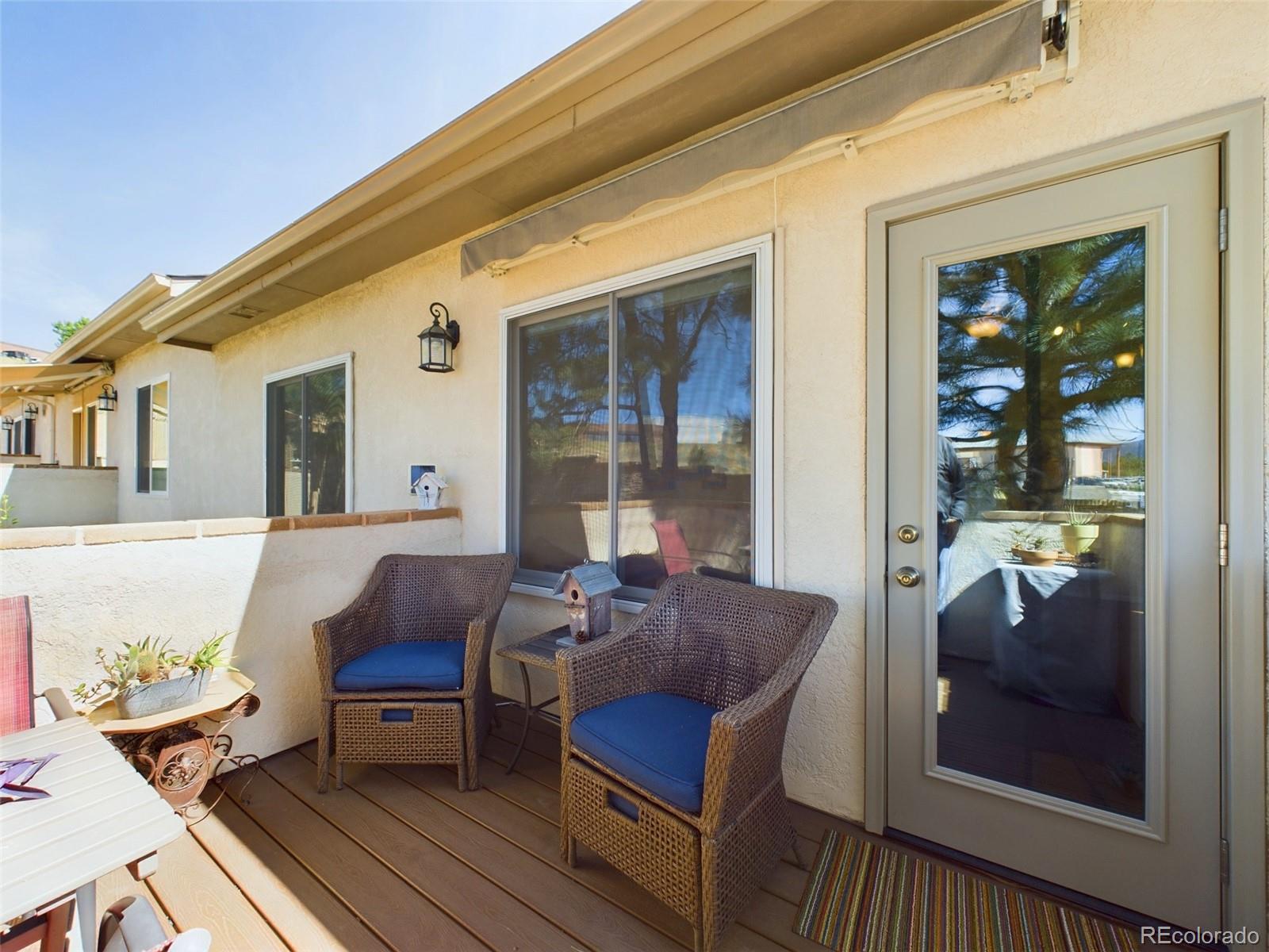 2048 Summerset Drive