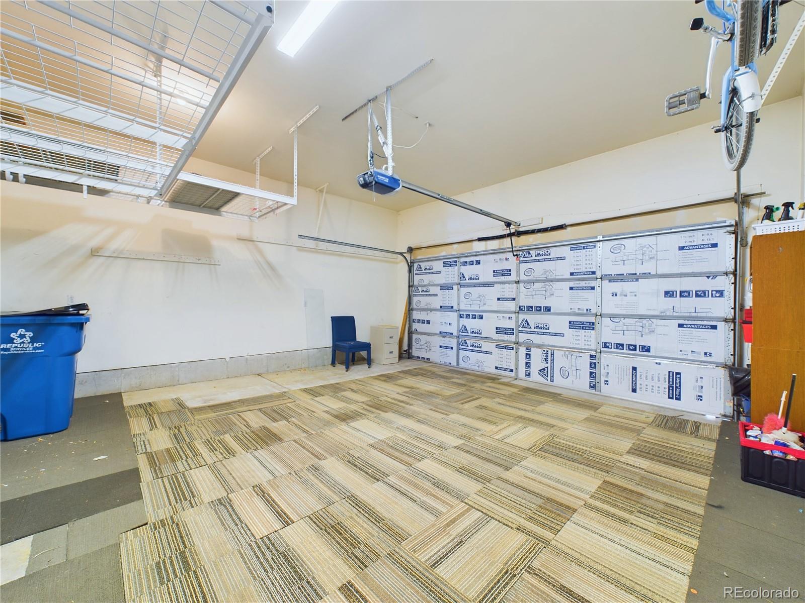 2048 Summerset Drive