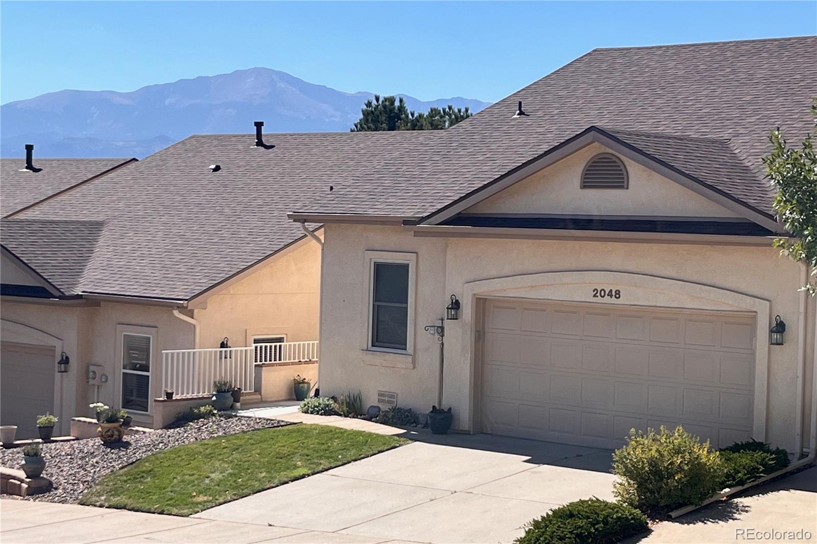 2048 Summerset Drive