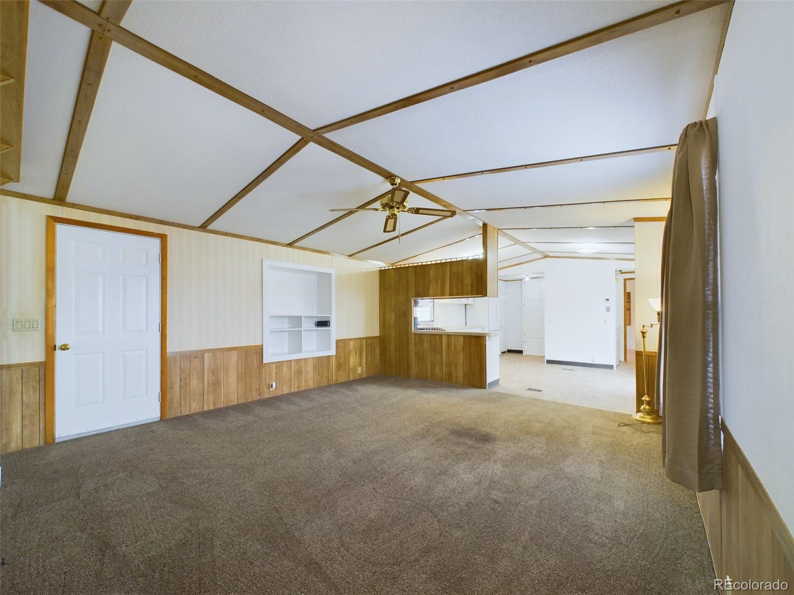 83 E Rolling Hills Drive