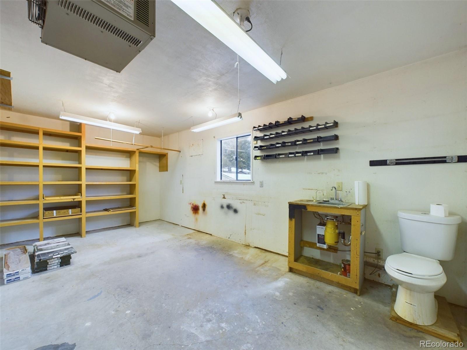 83 E Rolling Hills Drive