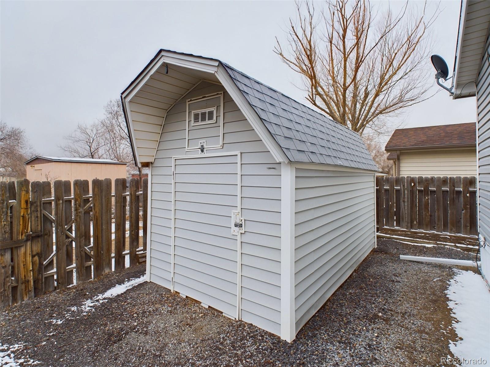 83 E Rolling Hills Drive