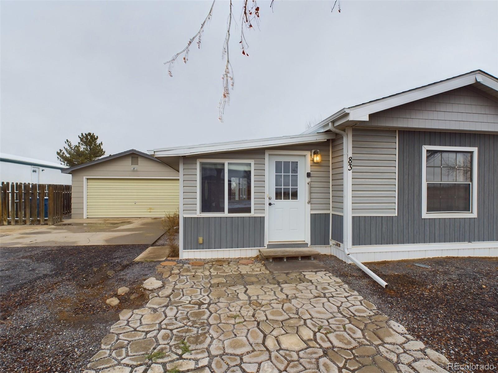 83 E Rolling Hills Drive